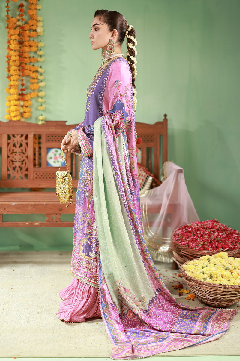 03-Piece Embroidered Swiss Lawn Suit With Jacquard Dupatta | Ready To Wear