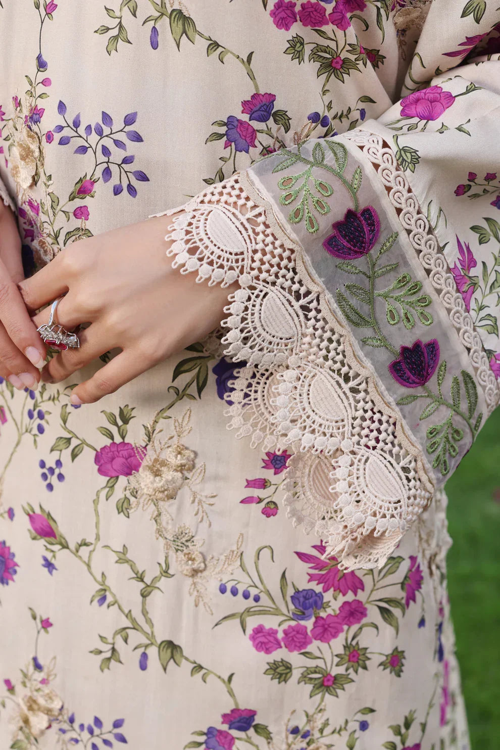 03-Piece Printed Lawn Suit | Ready To Wear