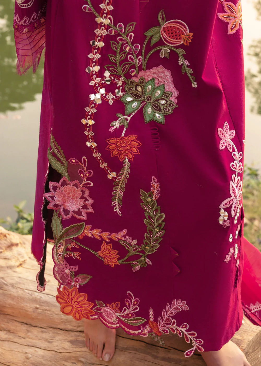 03-Piece Embroidered Lawn Suit With Organza Dupatta | Ready To Wear