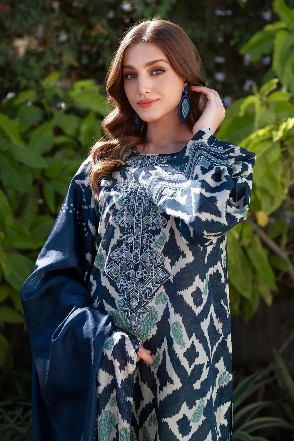 03-Piece Printed Lawn Suit - Ready To Wear