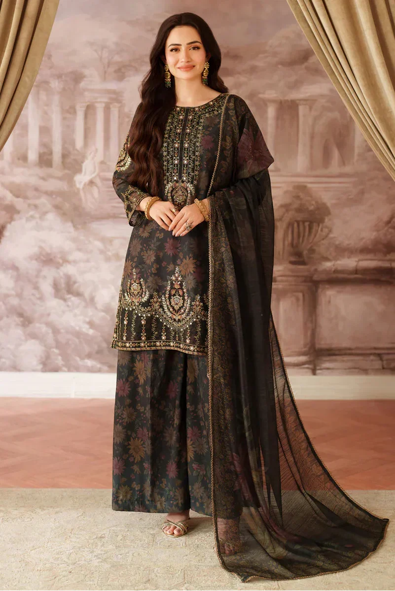 03-Piece Printed Lawn Suit With Heavy Embroidery - Ready To Wear