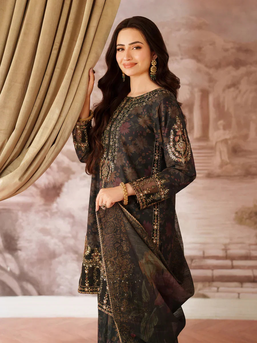 03-Piece Printed Lawn Suit With Heavy Embroidery - Ready To Wear