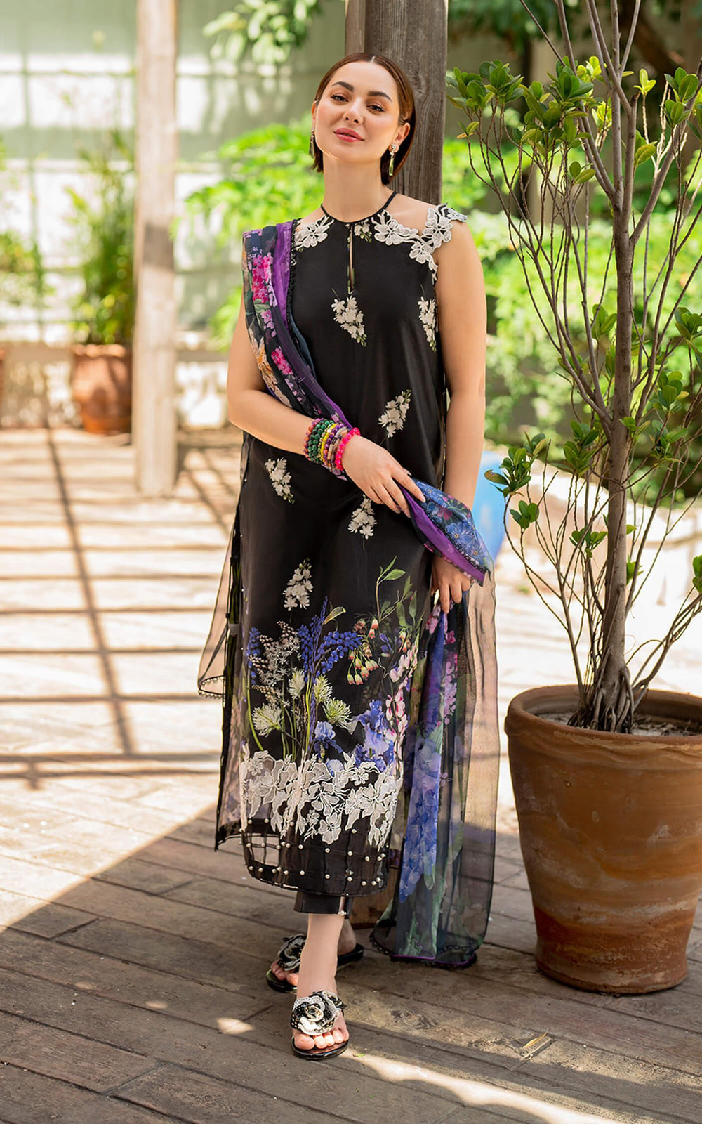 Black Floral Printed Lawn Suit with Embroidered Chiffon Dupatta |Ready to Wear