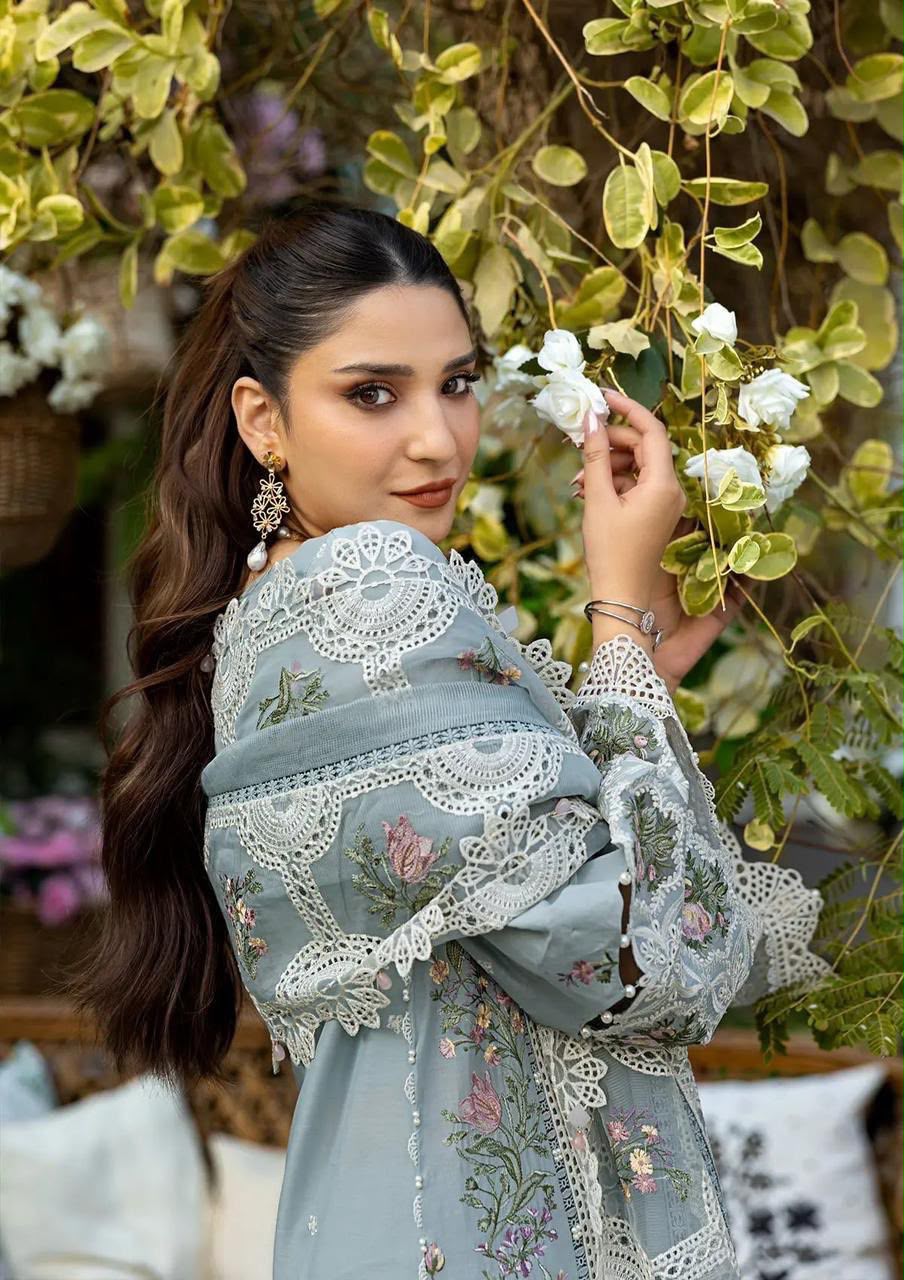03-Piece Embroidered Lawn Suit With Net Dupatta | Ready To Wear