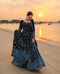 03-Piece Lawn Suit ( Maxi Style ) - Ready To Wear